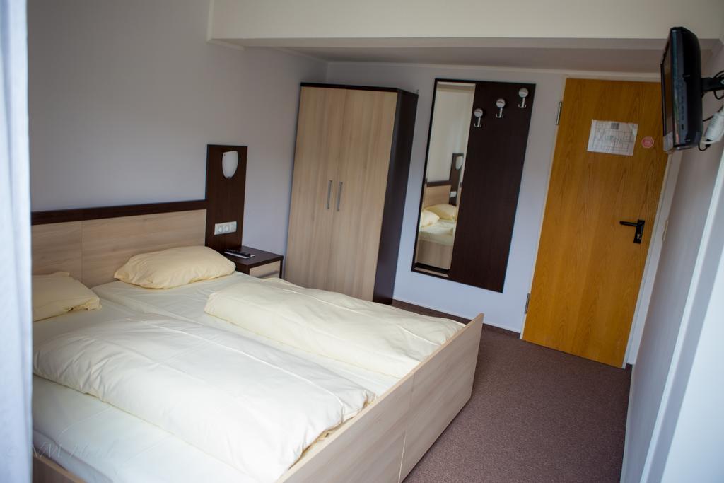 Pohl'S Rheinhotel Adler St. Goarshausen Zewnętrze zdjęcie