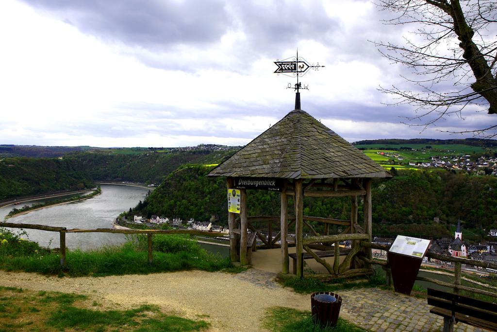 Pohl'S Rheinhotel Adler St. Goarshausen Zewnętrze zdjęcie