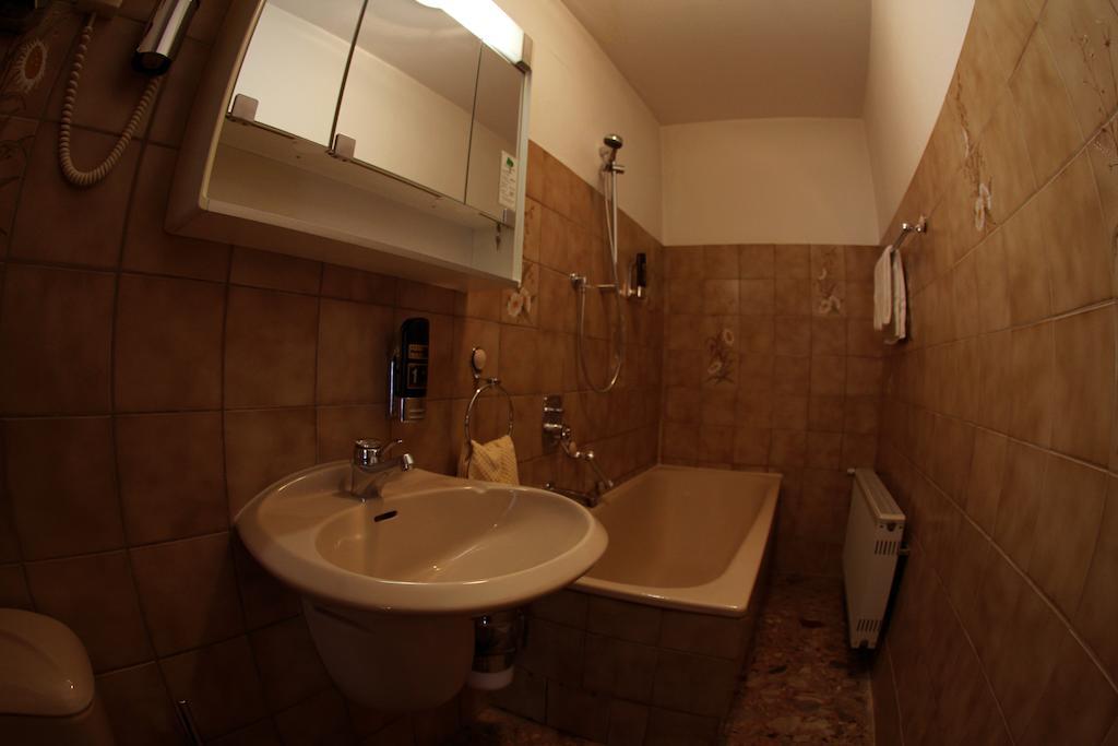 Pohl'S Rheinhotel Adler St. Goarshausen Zewnętrze zdjęcie