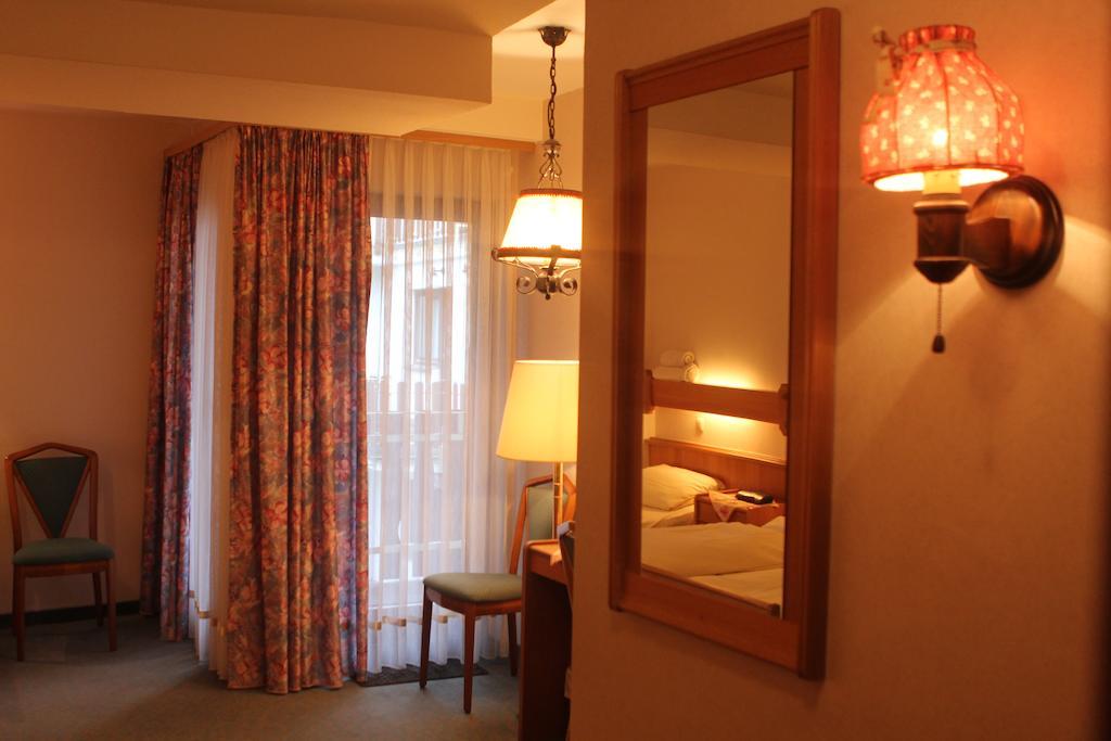 Pohl'S Rheinhotel Adler St. Goarshausen Zewnętrze zdjęcie