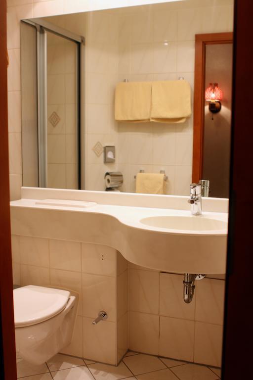 Pohl'S Rheinhotel Adler St. Goarshausen Zewnętrze zdjęcie
