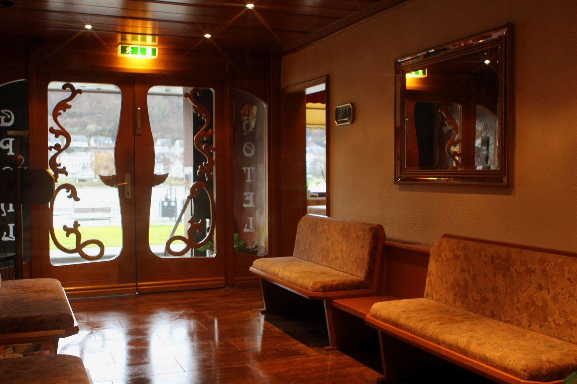 Pohl'S Rheinhotel Adler St. Goarshausen Zewnętrze zdjęcie