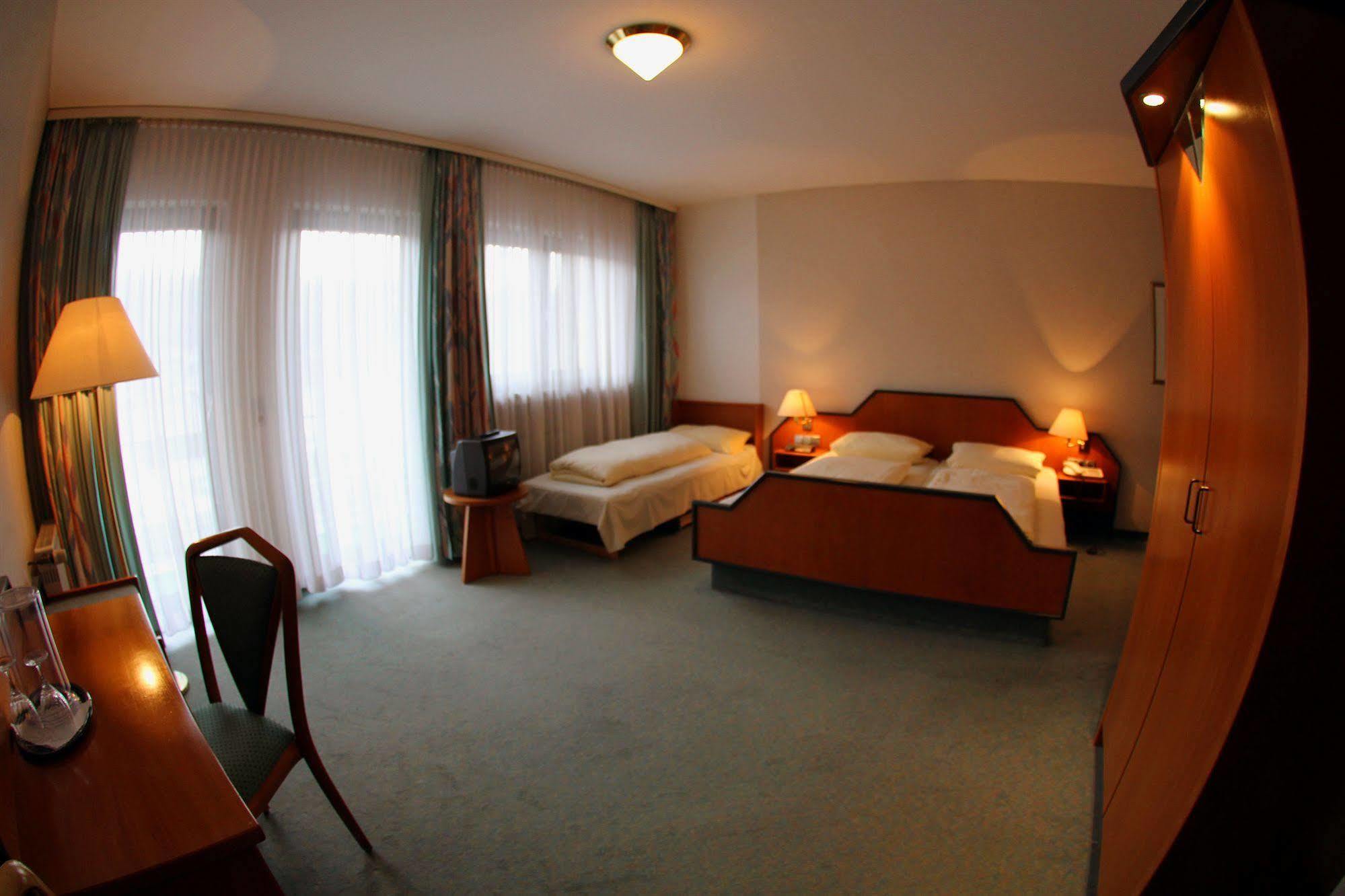 Pohl'S Rheinhotel Adler St. Goarshausen Zewnętrze zdjęcie