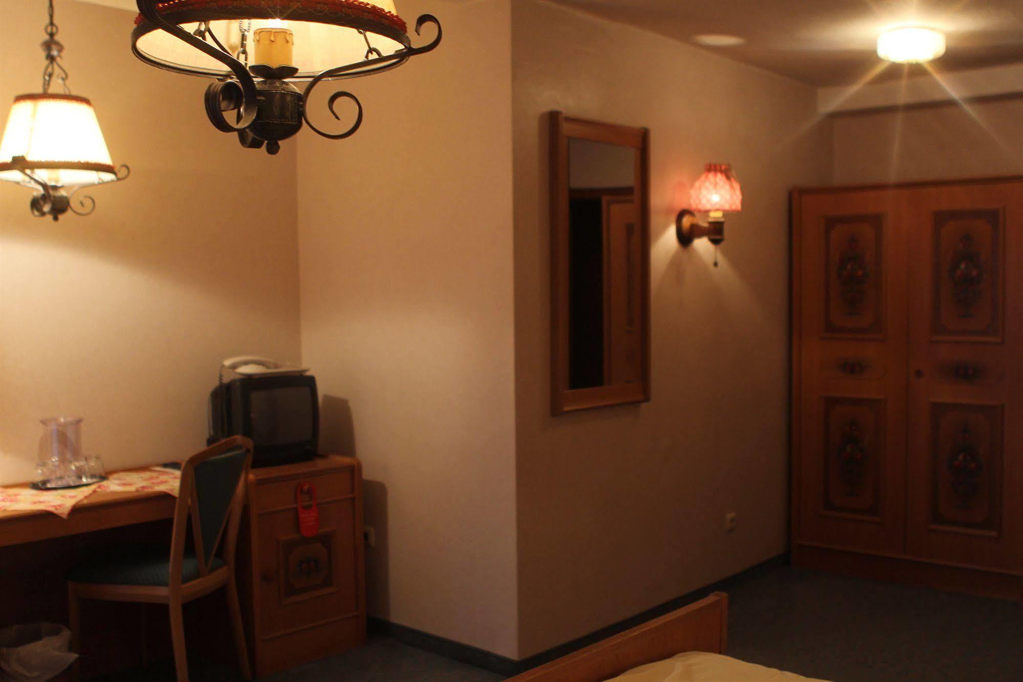 Pohl'S Rheinhotel Adler St. Goarshausen Zewnętrze zdjęcie
